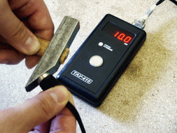 Толщиномер ТАУ410 измерение ступенчатого образца